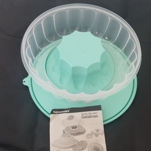 Tupperware Gelatin bowl